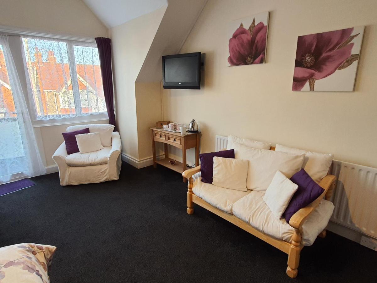 Bed and Breakfast Caxton House Skegness Exterior foto